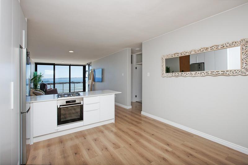 2 Bedroom Property for Sale in Bloubergstrand Western Cape